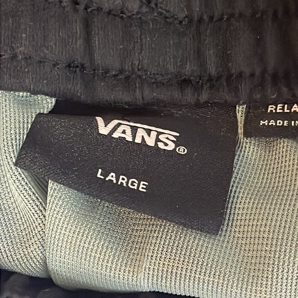 🏁 EUC VANS OFF THE WALL Relaxed Fit Black Swim Trunk Men’s Size L - Picture 11 of 11